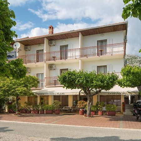 Bed and Breakfast Pansion Andelko Starigrad Paklenica Exterior foto