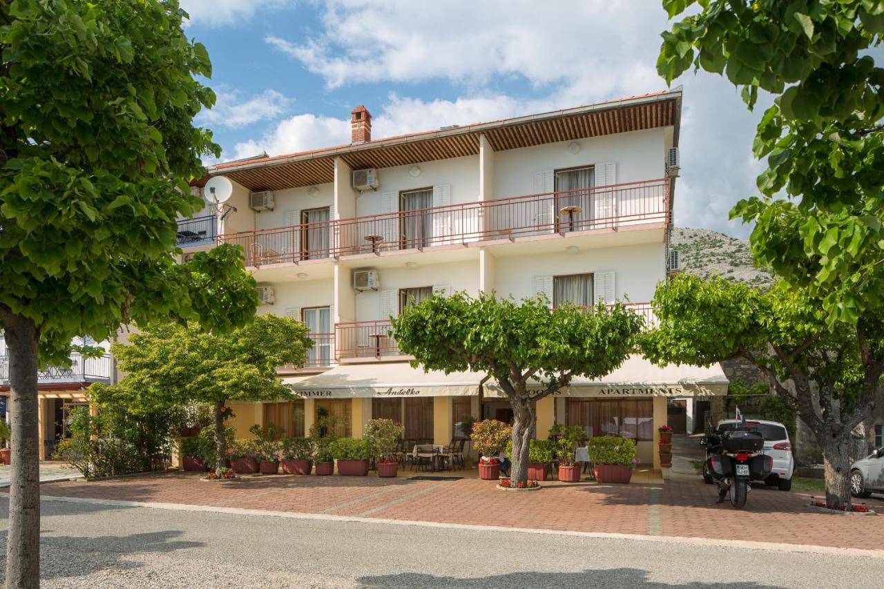 Bed and Breakfast Pansion Andelko Starigrad Paklenica Exterior foto