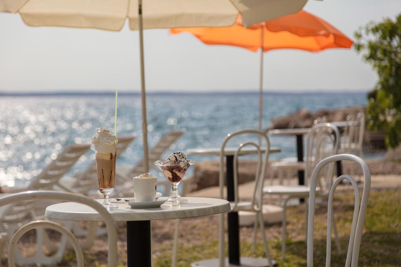 Bed and Breakfast Pansion Andelko Starigrad Paklenica Exterior foto